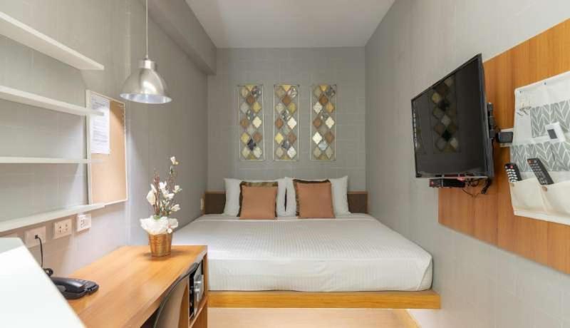 Selah Pods Hotel Manila Pasay Eksteriør billede